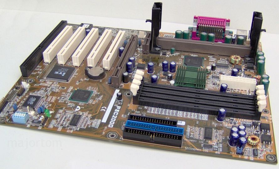 asus_p3c2000.jpg